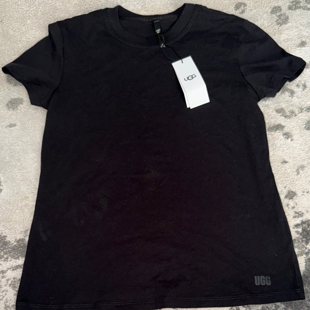UGG Women's Classic Black Uma Tee